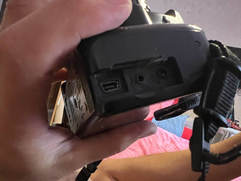 Фотоаппарат Canon EOS450d 6