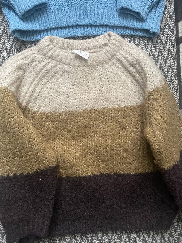 Свитеры, кроссовки Adidas