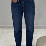 Боди Zara, корсет Zara, рубашка Mango, свитер Mango, топ Zara, розовая рубашка, джинсы 7