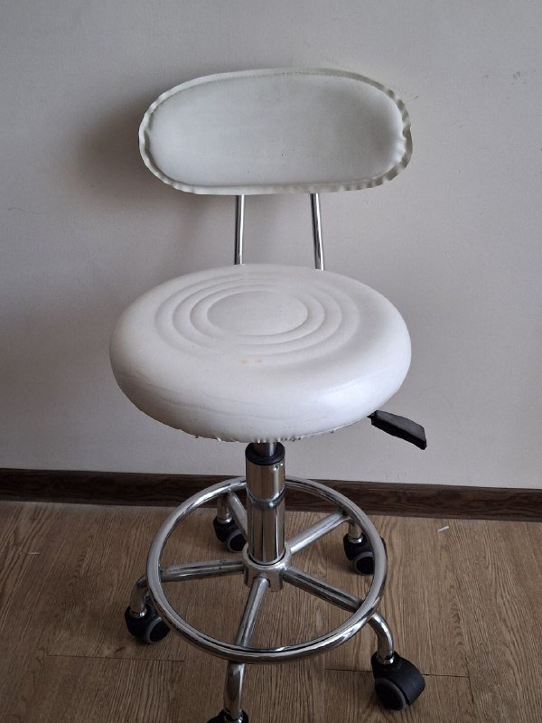 Стул компьютерный