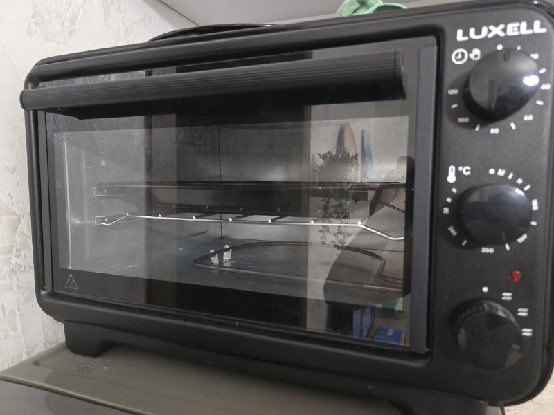 Столик для ноутбука, электродуховка, вентилятор 3