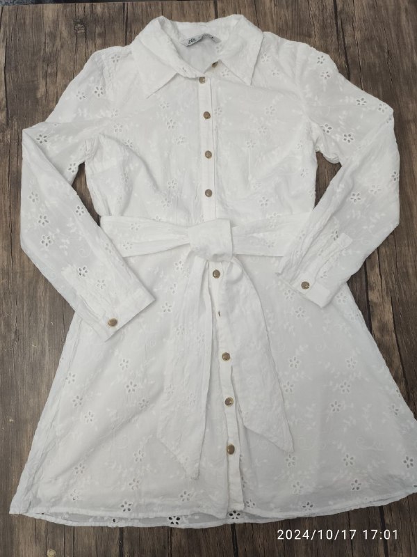 Платья Mango, Zara, спортивный костюм, сандали 4