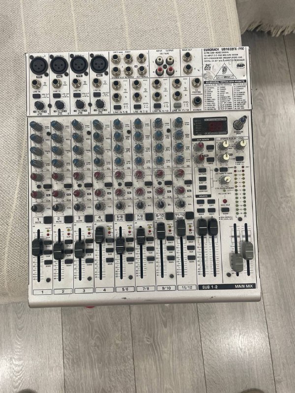 Микшер behringer ub1622FX-pro