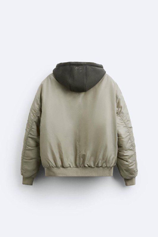 Бомбер Zara мужской размер M на небольшом утеплении 2