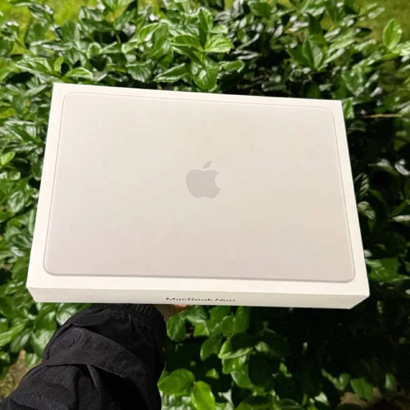 MacBook Neo 13 8/256GB