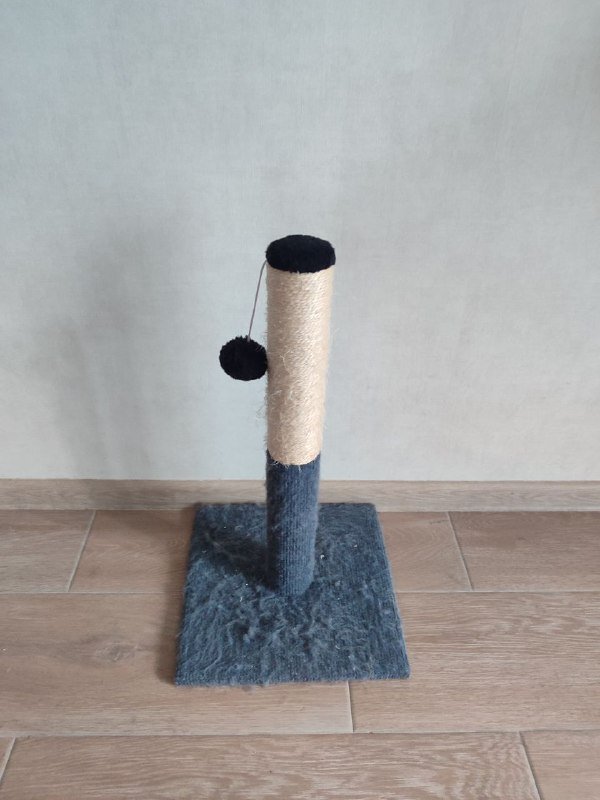 Когтеточка высотой 50 см