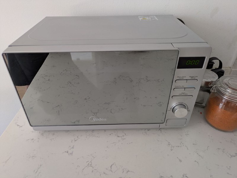 Микроволновка Midea 2