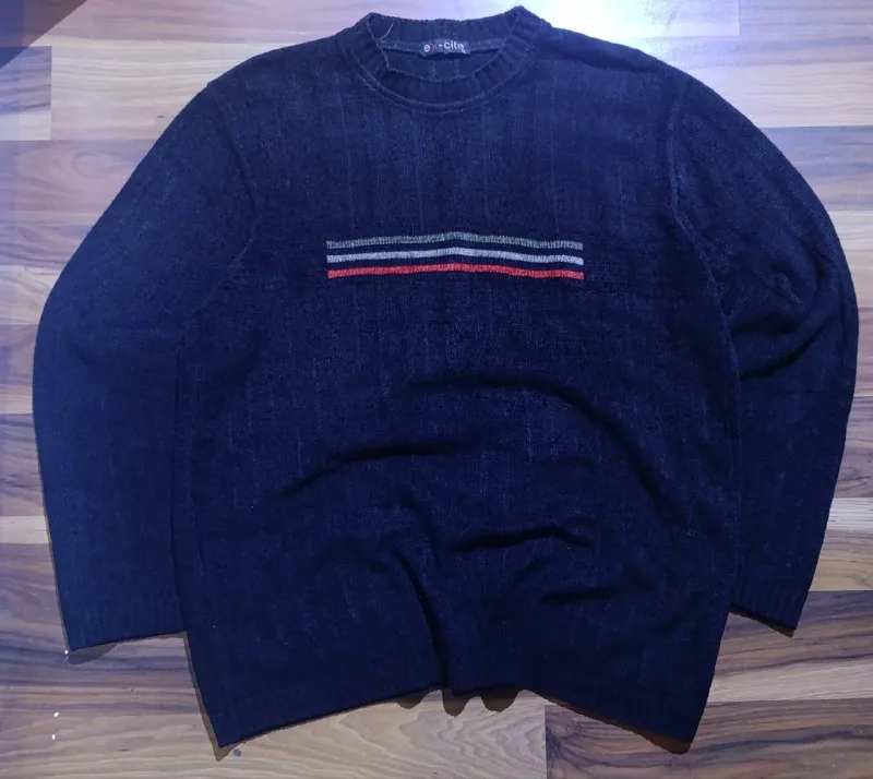 ex-cite 2000s Striped Chest Knit Sweater 1