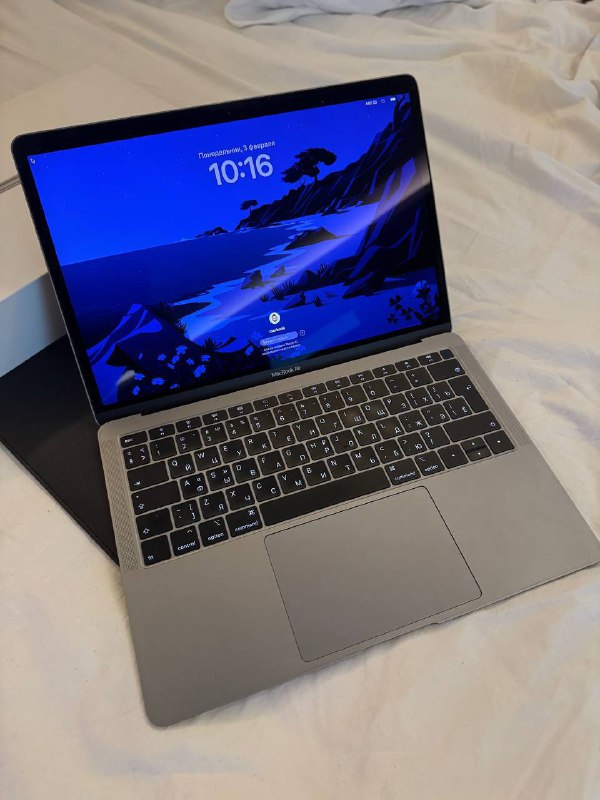 MacBook 19 for sale or exchange 6