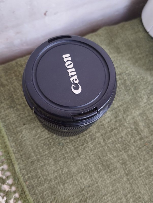 Линза Canon 18-135mm