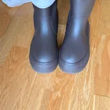 Женские резиновые сапоги 2