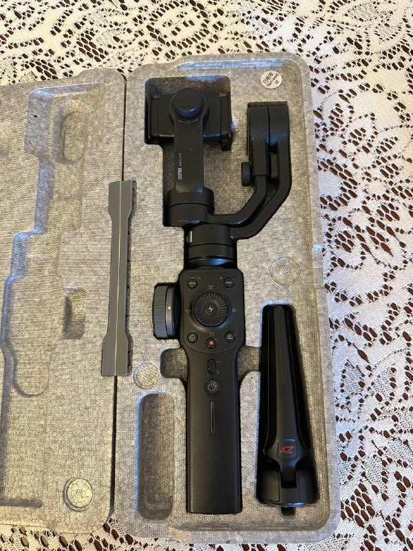 Стабилизатор Zhiyun Smooth 4