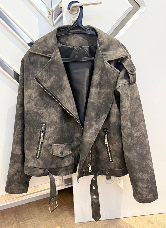 Стильная кожаная косуха размер L