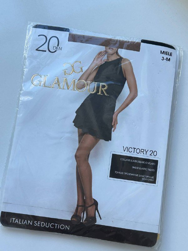 Очки, свечки набор, книга, крабик для волос, колготки, ремень 6