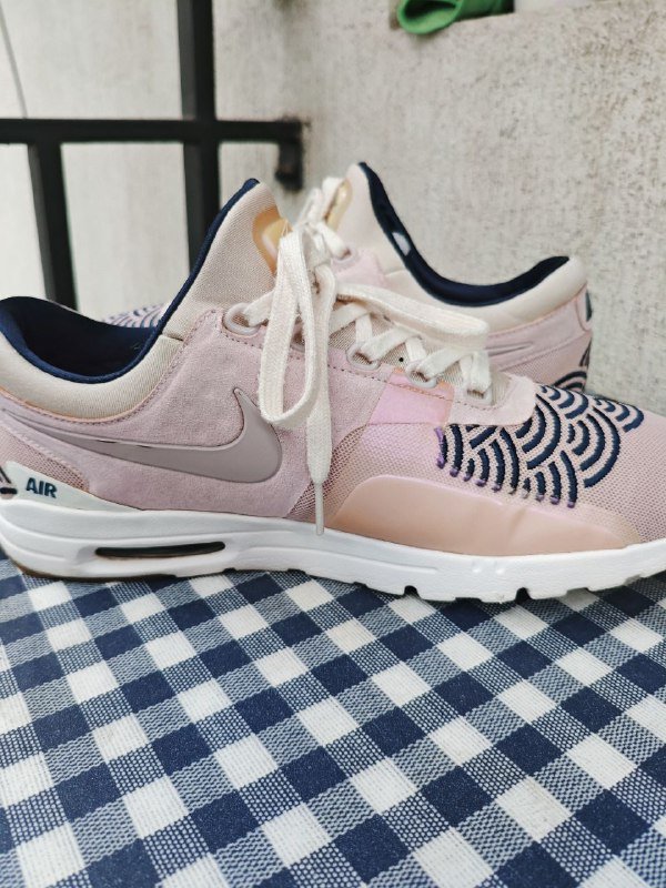 Женские беговые кроссовки Nike Air Max Zero LOTC Tokyo 4