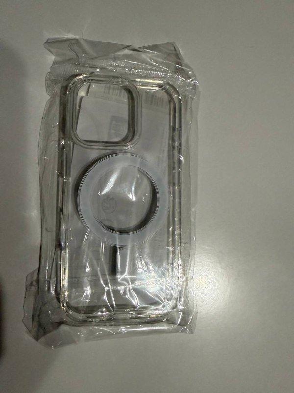 Комплект чехлов и защитных стекол для iPhone 16 Pro 3