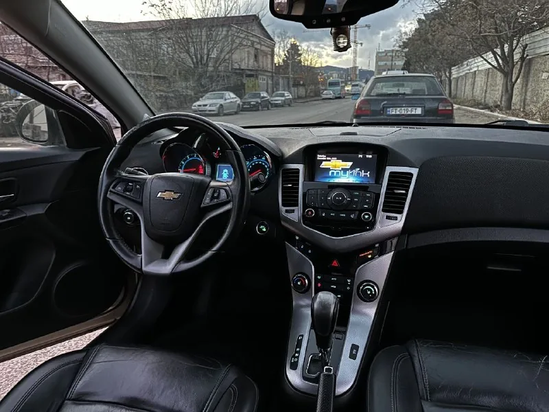Chevrolet Cruze LTZ 1.4 Turbo, 2013 1