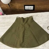 Мини-юбка Zara, платье, чёрная рубашка, спортивный костюм Toptop 1