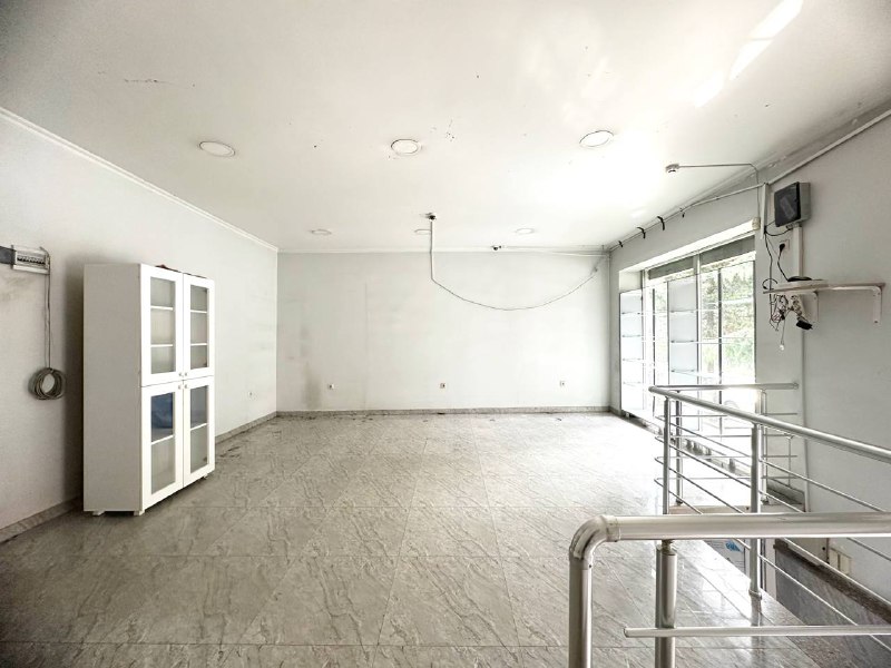 Коммерческое помещение в аренду, 75 м², два этажа