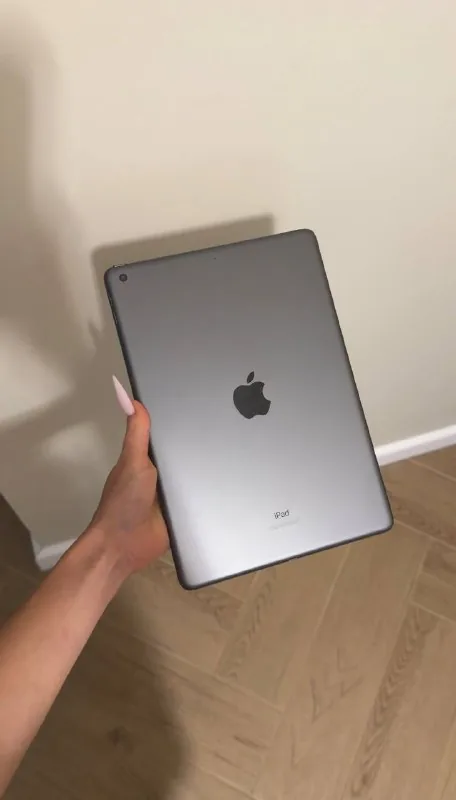 iPad 9, чехол, клавиатура 1