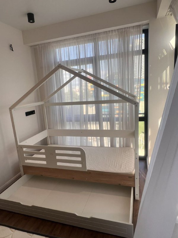 Кровати с матрасами и ящиками для хранения 2