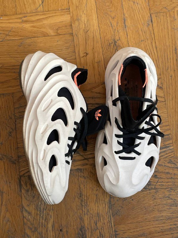 Кроссовки Adifom adidas 37,5-38 размер