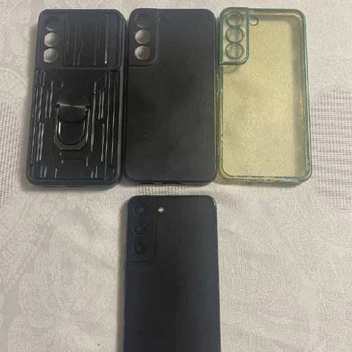 Samsung S22, 3 чехла