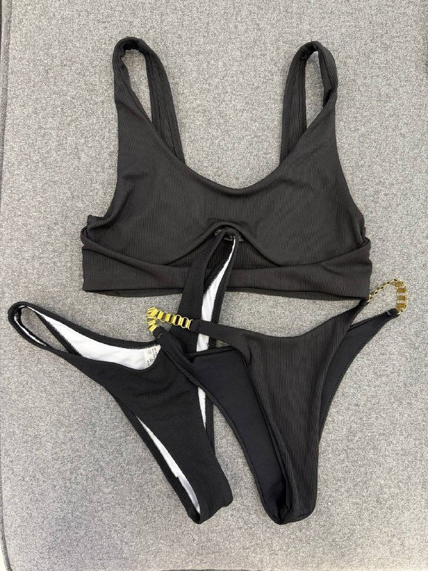 Черный купальник размер S, топ и низ 2