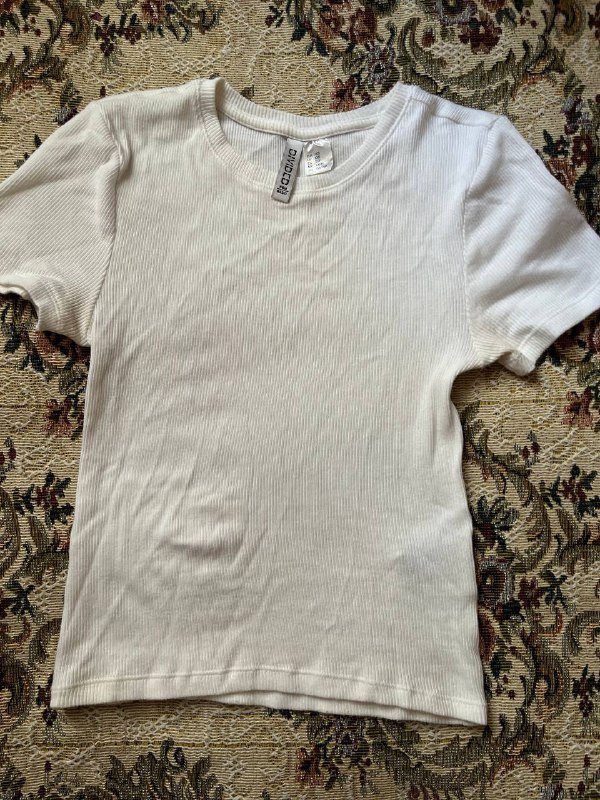 Шорты, Джинсы, Кроссовки DC, Кроссовки ASICS, Белый топ, Серый топ 7