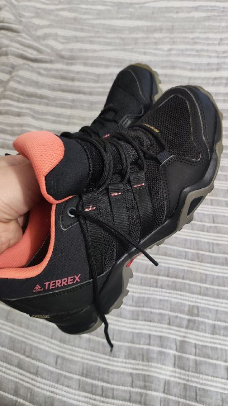 Женские кроссовки Adidas Terrex 37 размер 4