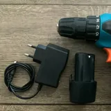 Табличка WC, дренажные трубки, газовая горелка, аккумулятор, замок 3