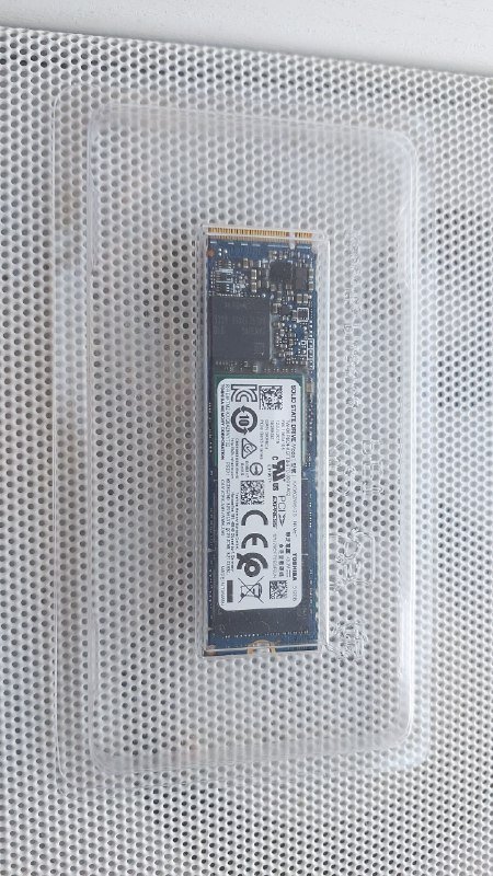 SSD NVMe Toshiba KXG60ZNV512G 512 ГБ
