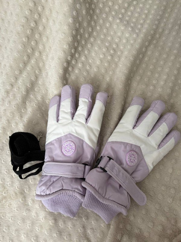 Горнолыжные перчатки с завязками