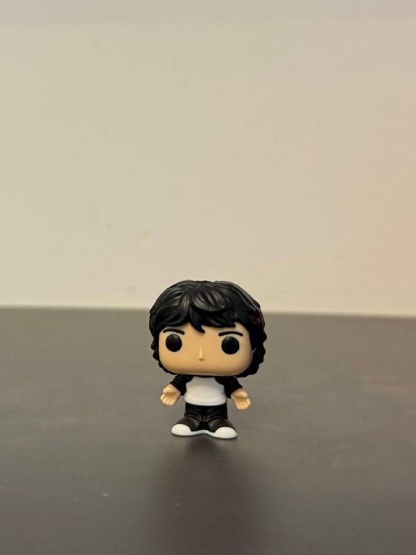 Фигурки Stranger Things из Киндер 4