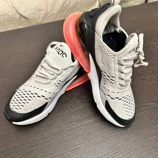 Nike кроссовки