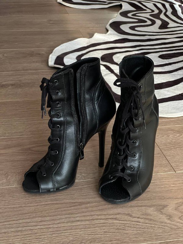 Проф хилсы из натуральной кожи 36 размер 1