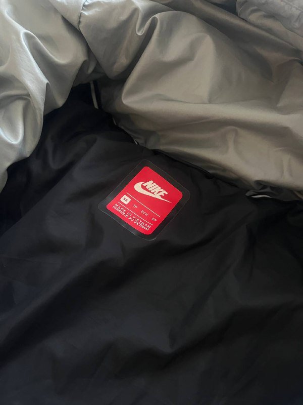 Куртки Nike и Pieces 2