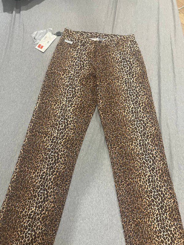 Брюки Dolce Gabbana М размер