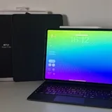 iPad Pro 12.9" 4th gen, Apple Pencil, Smart Keyboard 1