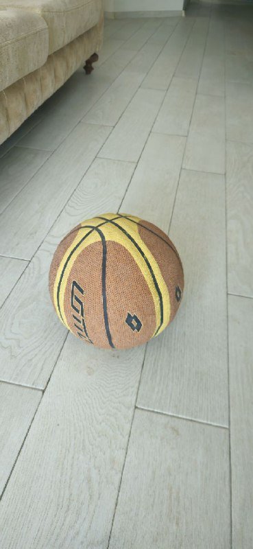 Баскетбольный мяч Lotto