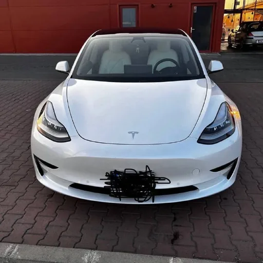 Tesla Model 3 Mid Range 2018