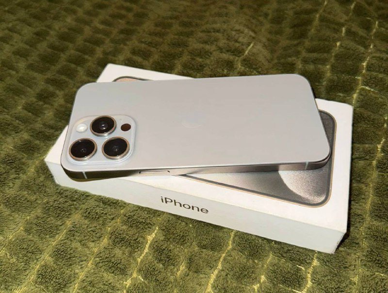 iPhone 15 pro max 256 gb