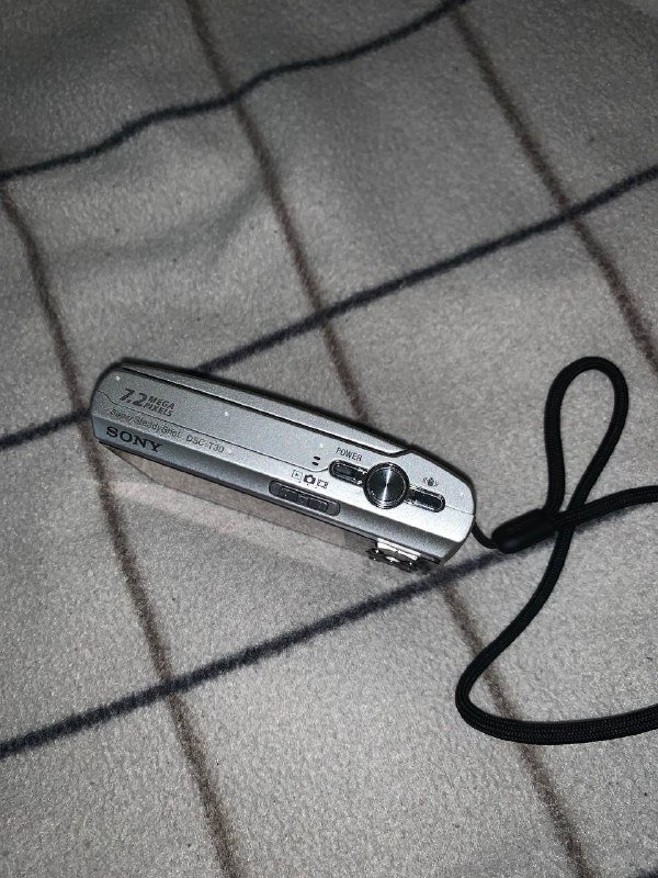 Nintendo Switch Pro Controller, Фотоаппарат Sony Cyber-shot DSC-T30 3