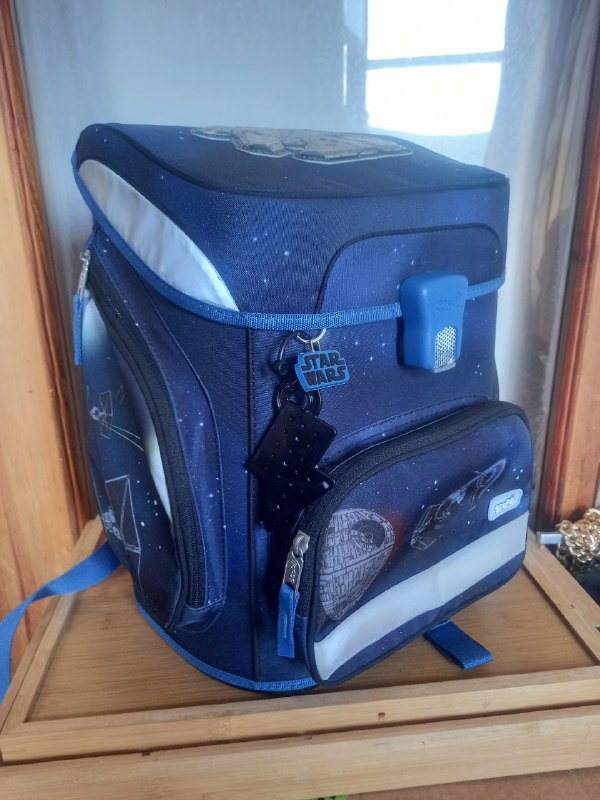 Офисный стул 10