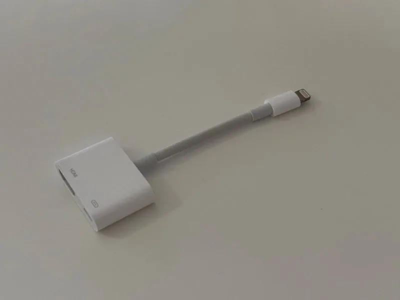 Lightning-HDMI Adapter 1