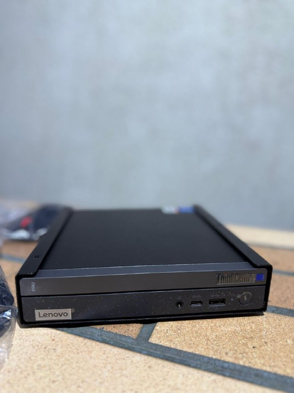 Мини-ПК Lenovo ThinkCentre Neo Tiny 16GB 512GB SSD