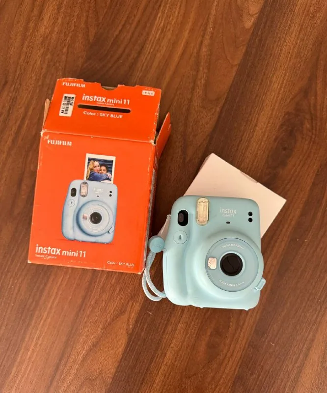 Camera Instax Mini 11