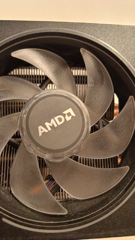 Процессор AMD Ryzen 7 3700x с кулером и мышкой 5