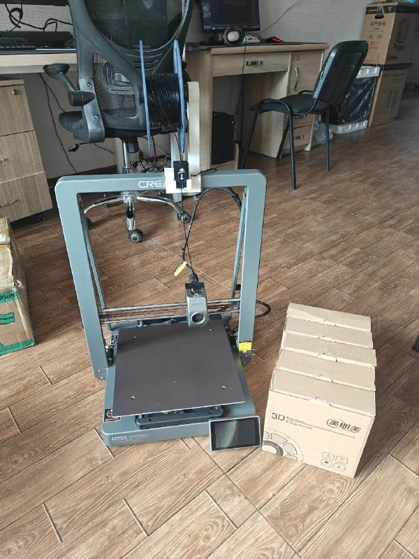 3D принтер Creality Ender 3 V3 Plus