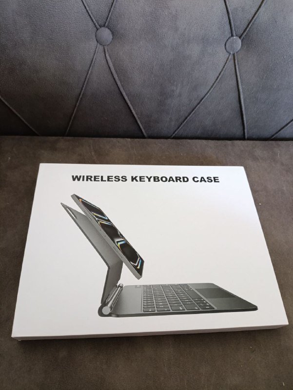 Чехол клавиатура для iPad pro 11